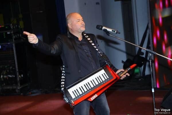 Michal David vydává další singl z chystané desky: K novince představil také videoklip! - Maxibulvar