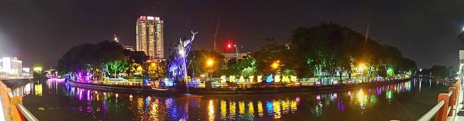Surabaya - Wikipedia