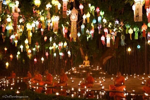 Lantern Festival Ceremony at Wat Phan Tao, Chiang Mai Thailand