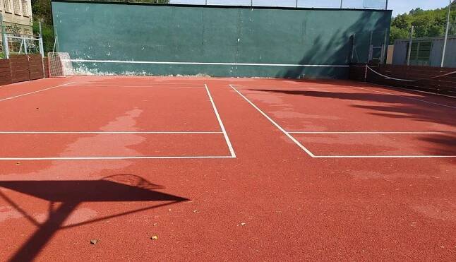 Tenis Orlová (TK Slavia Orlová) ⇢ Oranžové hřiště 