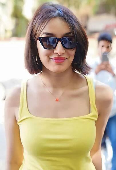 Shraddha Kapoor Attractive