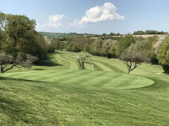 Golf du Perche - 18 jamek v přírodním a zalesněném prostředí - Lecoingolf