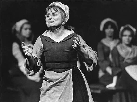 Zkouška ohněm - 21.12.1968, Naděžda Gajerová (Mercy Lewisová) Foto: Jaromír Svoboda