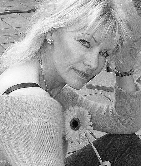 Na dvojalbu Jazzové útesy předkládá Helena Blehárová jazzovou magii a citlivou uměleckou duši