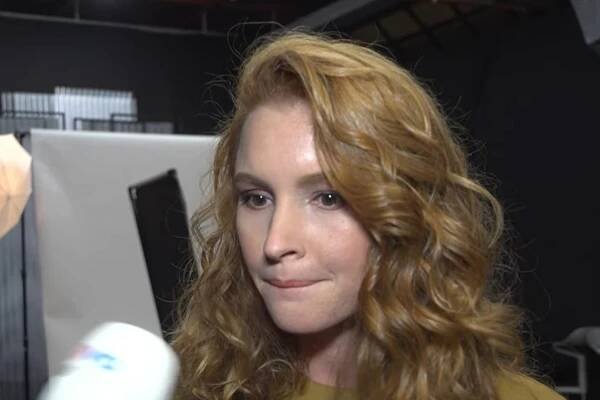 Denisa Nesvačilová prolomila mlčení. Jaká je reakce herečky na svatbu Petra Kolečka