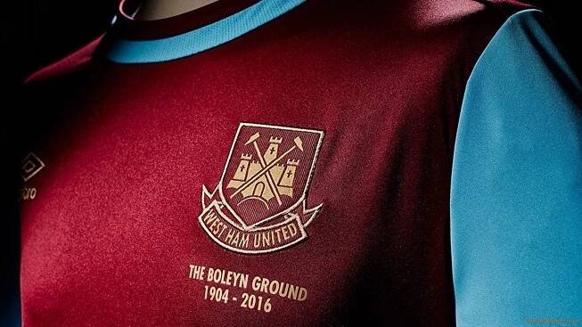 Make your device cooler and more beautiful. West Ham United Wallpapers Wallpaper Cave