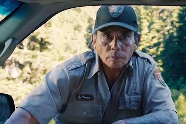 Raoul Trujillo as Jay Stewart on Netflix's 'Untamed'
