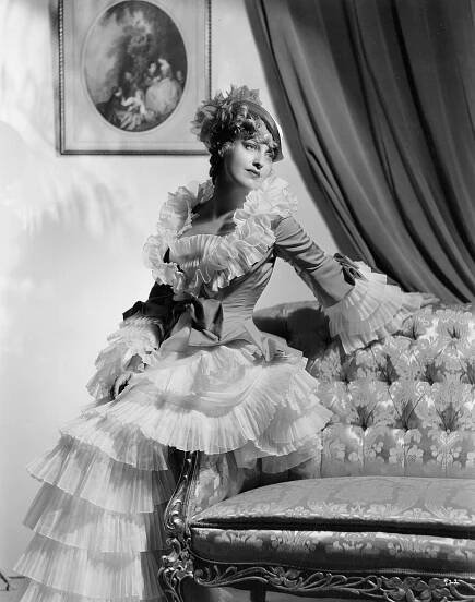 Veselá vdova - Promo - Jeanette MacDonald