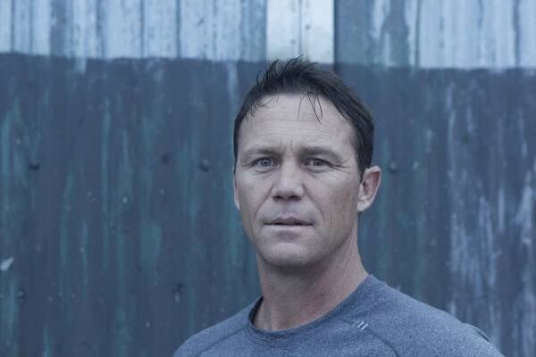 Monstrum z hlubin - Z filmu - Brian Krause