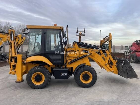 Traktorbagr JCB 2CX