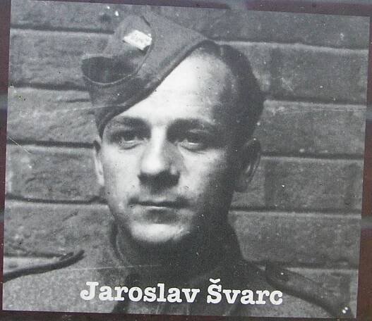 Jaroslav Švarc du groupe Tin dont la mission était d’assassiner le ministre de l'Éducation Emanuel Moravec