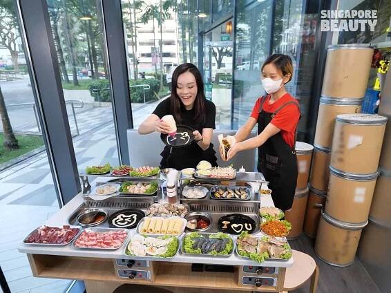 La Jiang Shan Hotpot BBQ Buffet with Pancake Art, Kebab Wrap, Flower Crab, Mala Crawfish at Clementi and Selegie Singapore