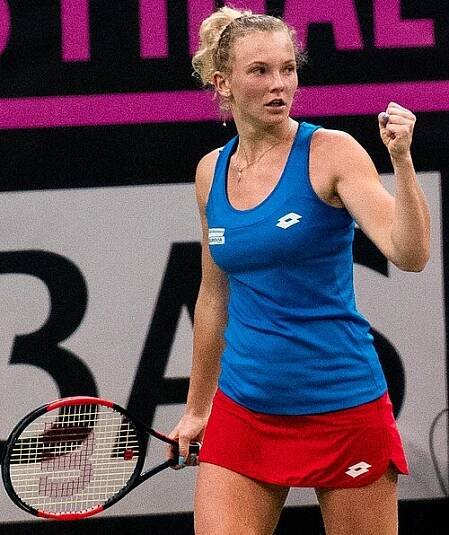 Kateřina Siniaková - wikiital.com