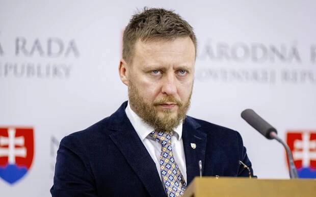 Peter Kotlár nateraz vylúčil svoj odchod z postu splnomocnenca - Medicína