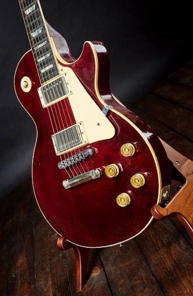 Gibson 1983 Les Paul Standard Wine Red