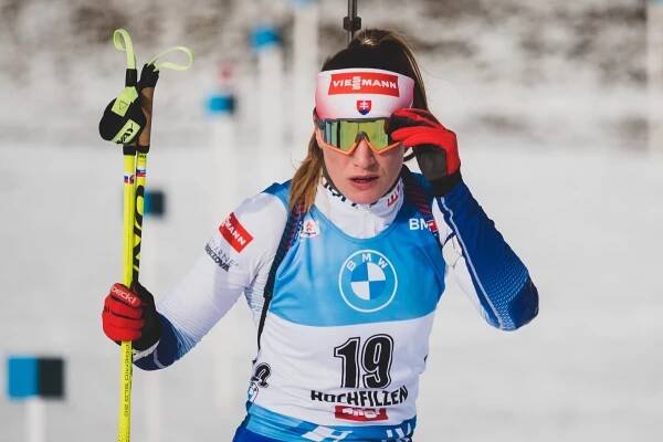 Hochfilzen: Premiéra sestrám Fialkovým nevyšla, do stíhačky sa dostala len Ivona - Slovenskybiatlon.sk - oficiálna stránka
