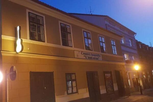 Country hospůdka "U šesti strun" foto 1