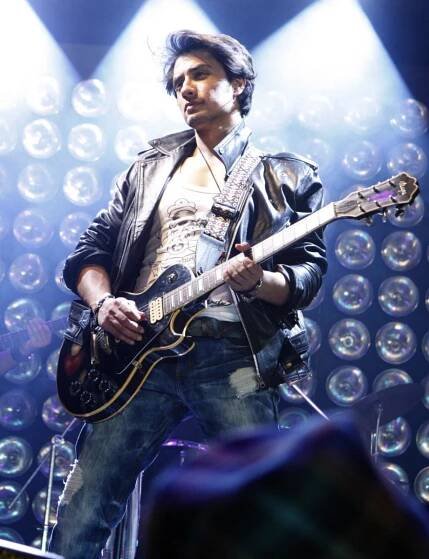 Performances – Ali Zafar