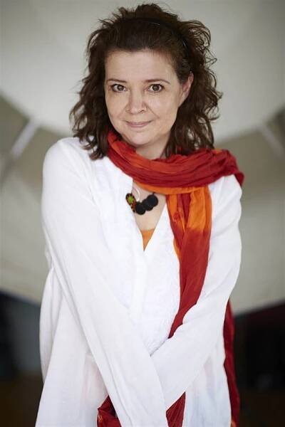 Na svůj věk se skutečně necítím. Roky nepočítám, říká Magda Reifová