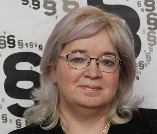 Další problém Zwyrtek Hamplové. Chrudim ji chce kv... | FORUM 24