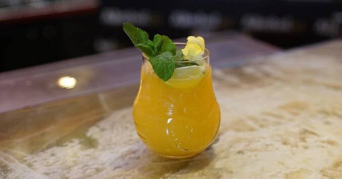 Recept na koktejl z rumu Cancún Punch