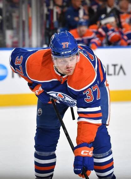 Toronto Maple Leafs v Edmonton Oilers