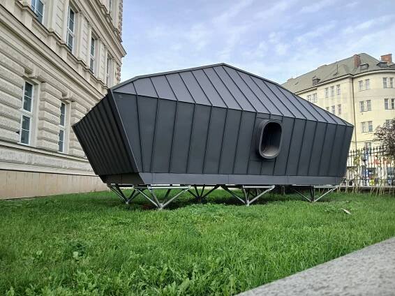 VIDEO: Z Brna až do Antarktidy. Architekti testují modul pro české polárníky