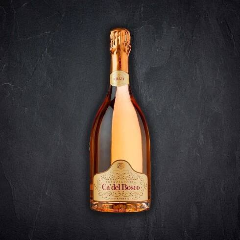 Flasche mit Alkoholischem Getränk