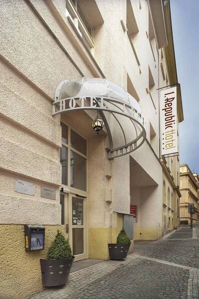 Hotel 1. Republic - Official web