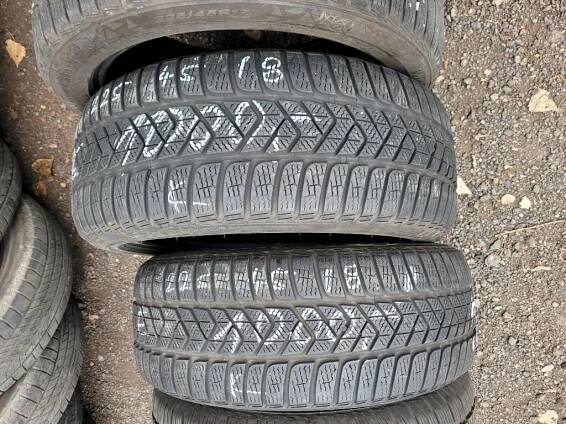 225/45 R18 95H zimní použité pneu PIRELLI WINTER SOTTO ZERO 3