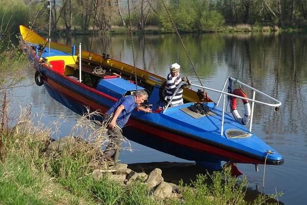 Přívoz mezi Lovosicemi a Píšťany vyjede do nové sezony tento pátek
