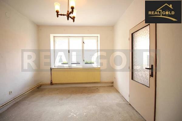 Prodej RD 206 m2, pozemek 309 m2 se dvěma byt. jednotkami, městys Vladislav, okr. Třebíč | Reality.iDNES.cz 