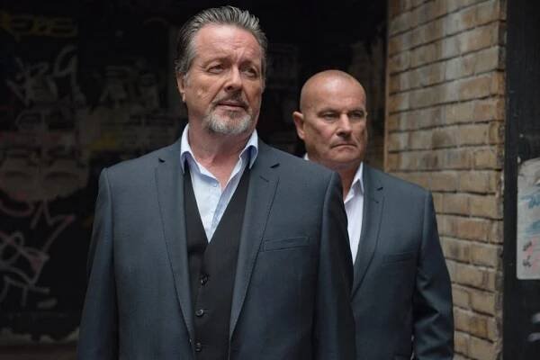Ian Ogilvy, Christopher Ellison - We Still Steal the Old Way - Z filmu