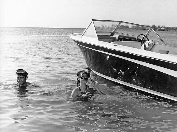 Sean Connery, Claudine Auger - Thunderball - Z filmu