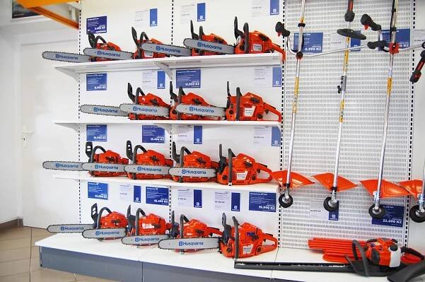 Husqvarna Česká Skalice - STAVIS