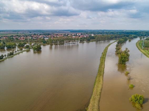 Hrozba povodní ochromila také Břeclavsko. Svou sílu ukázaly Dyje i Morava