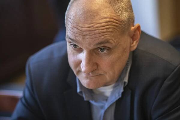 Víra, že energie je jen zboží, dostala vážnou trhlinu, říká Václav Bartuška