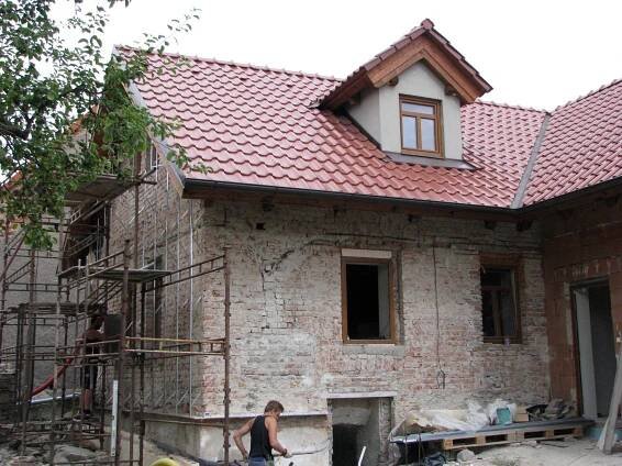 Zdařilá rekonstrukce sto let starého domu systémem provětrávané fasády