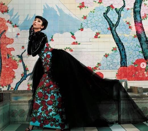 artfulfashion:
“Tao Okamoto photographed by Jiro Konami for Vogue Japan, October 2019
”