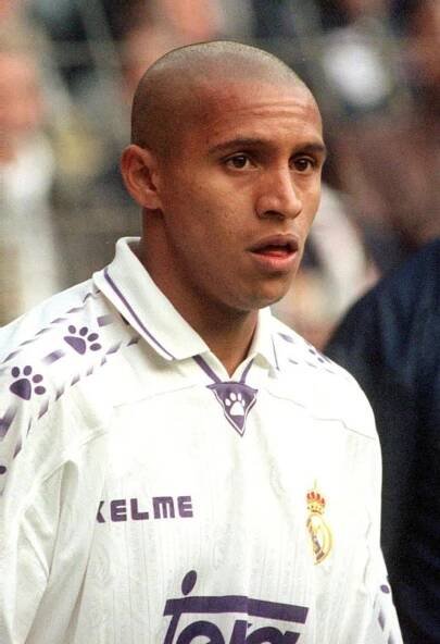 Greatest Left Backs of All Time - Pythagoras In Boots