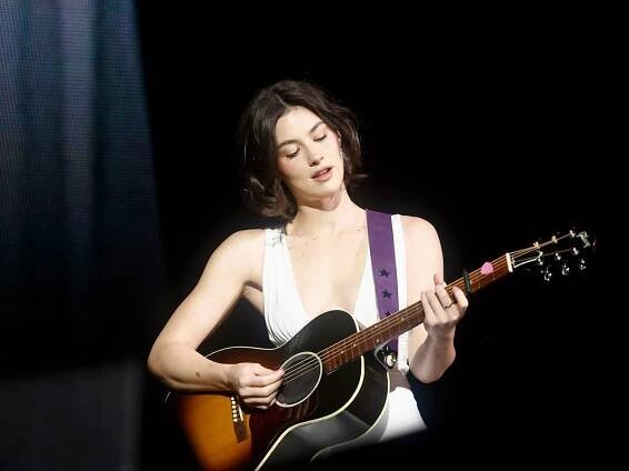 Gracie Abrams Says Ending The Eras Tour Was Like "Last Day Of School"