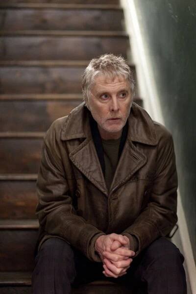 Dům podezřelých - Z filmu - David Threlfall