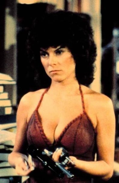 ESCAPE FROM NEW YORK, Adrienne Barbeau, 1981. (c) MGM.