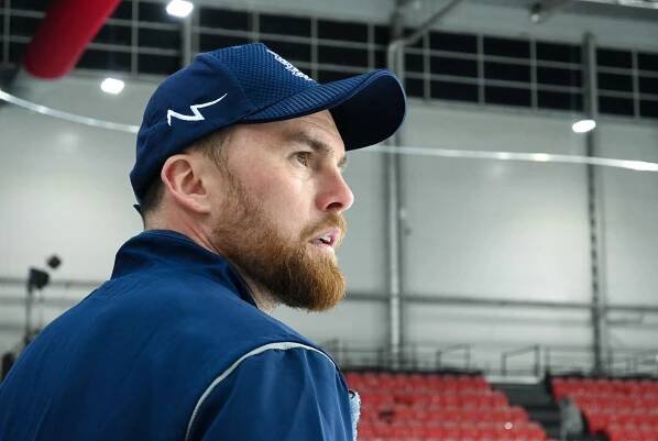 Filip-Pesan-hokej