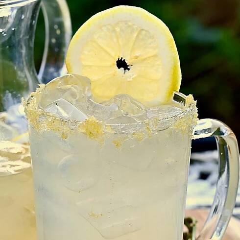 The Very Best Homemade Lemonade