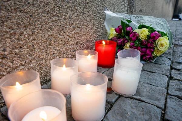 Připomněli jsme si oběti bombardování – Všeobecná fakultní nemocnice v Praze