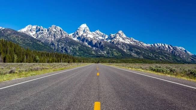Fotka: Pohoří Teton Range u městečka Jackson Hole