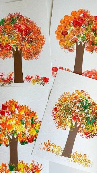 Two to Love - Motherhood • DIY • Activities & Crafts for Kids on Instagram: "🎨 4 EASY FALL TREE CRAFTS 🍂 We’re all about Fall, even though it’s 90°F outside! … | Preschool arts and crafts, Fall tree painting, Fall kindergarten crafts