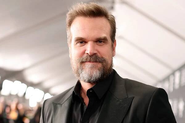 David Harbour Says He Tried Dating 'Normal People' in His Early 20s but They 'Don't Get' His Life as an Actor