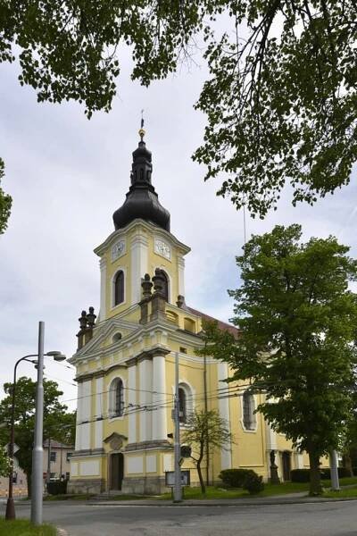 Kostel sv. Antonína, Hradec Králové | Hradecko